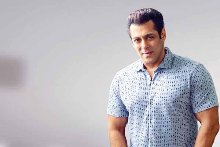 When Salman Khan set his father Salim Khan entire salary on fire this lesson was received