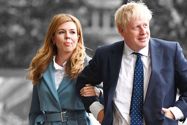 British PM Johnson'pregnant fiance Carrie Symonds reports coronavirus symptoms but on the mend