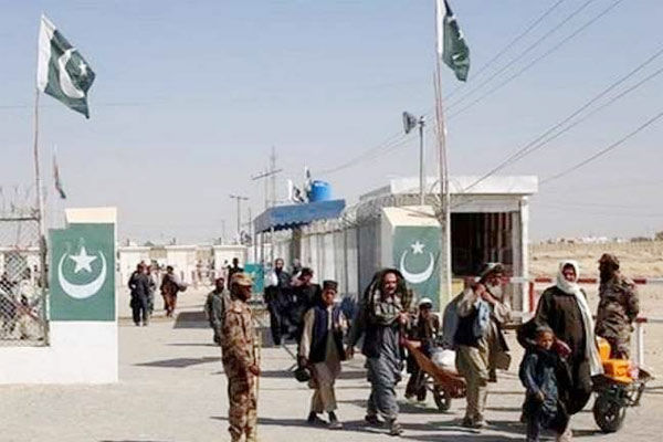 Pakistan-Afghan border to reopen for 4 days amid coronavirus crisis