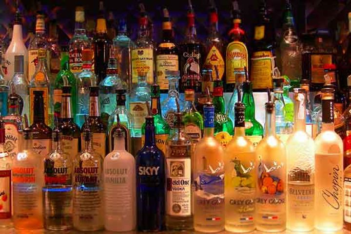 3 men die in Tamil Nadu after drinking paint and varnish amid unavailability of liquor