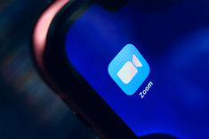 Zoom will let customers choose data centers for routing calls