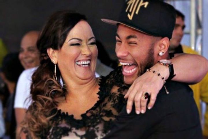 Neymar gives his approval to his 52-year-old mother  relationship with a 22-year-old model and gamer