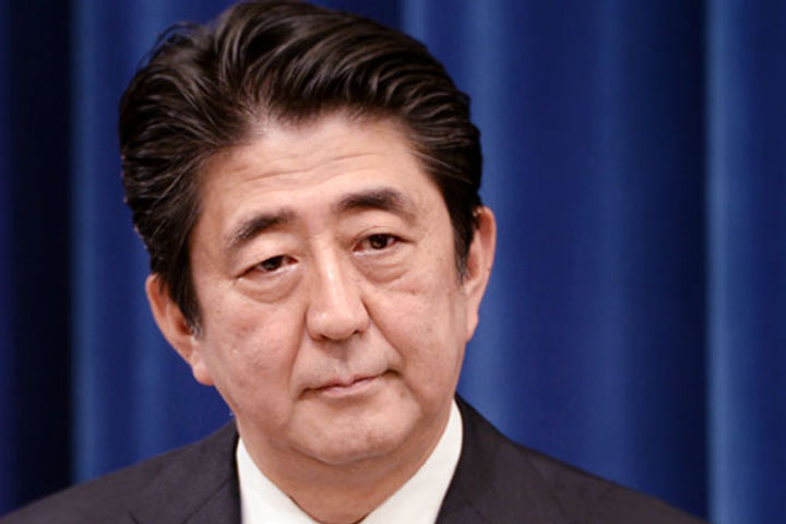 Shinzo Abe extended Japan nationwide coronavirus emergency