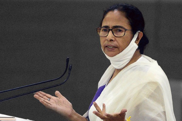 West Bengal govt orders private hospitals to provide free treatment to COVID-19 patients