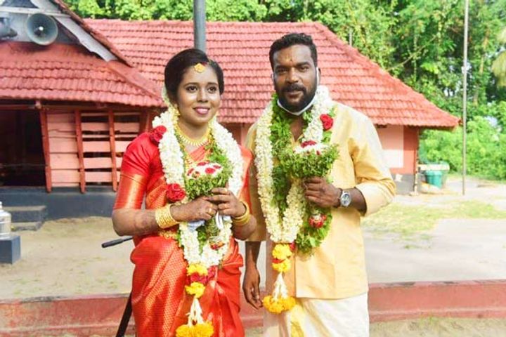 Malayalam actor married in lockdown remaining funds donated to CM Fund