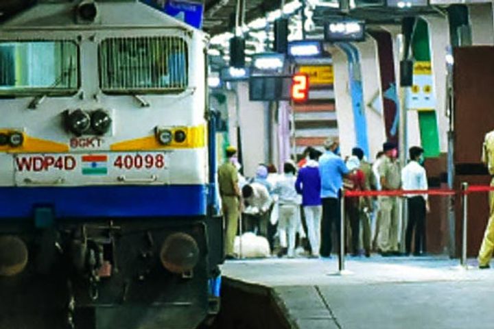 83 Shramik Special trains operational since May 1, over 80,000 migrants ferried Indian Railways 83 Shramik Special trains operational since May 1, over 80,000 migrants ferried Indian Railways