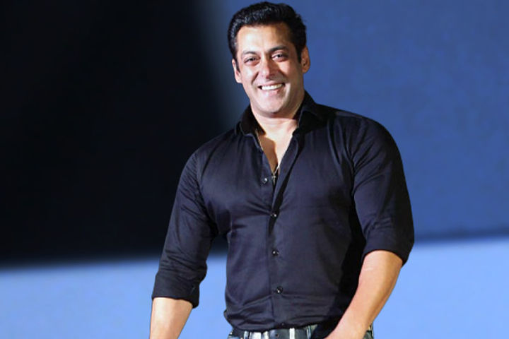Salman Khan helps 90 vertically challenged daily wage earners