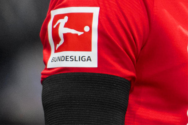 Football players are coming back on the field Bundesliga will start in May