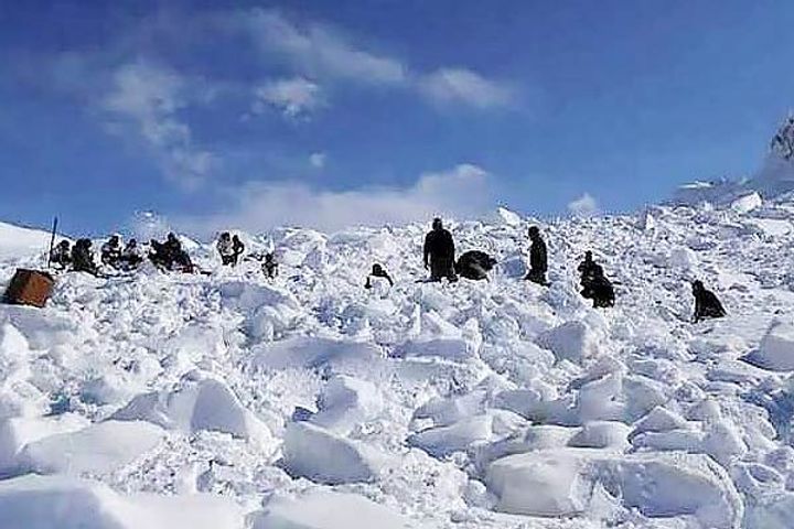 Avalanche hits Indian Army post in north Sikkim, soldier missing