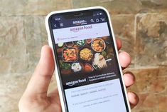 Amazon begins food delivery business in India