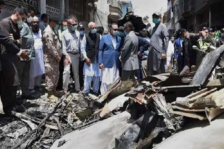 Pakistan government will make public report of plane crash investigation completed