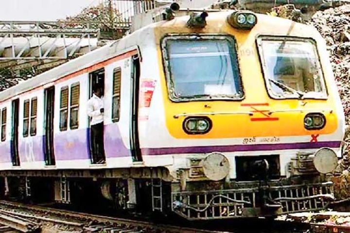 Some Mumbai local trains to resume services for coronavirus COVID-19 emergency workers from today Some Mumbai local trains to resume services for coronavirus COVID-19 emergency workers from today