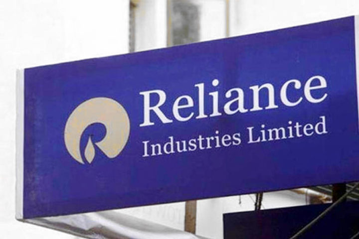Mukesh Ambani RIL becomes India's first $150 billion company