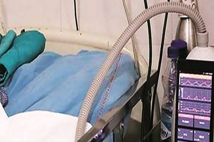 Family removed ventilator plug to run cooler, patient dies