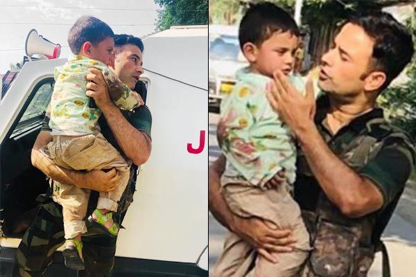 J&ampK Police save 3-year-old kid from getting hit by bullets during Sopore encounter