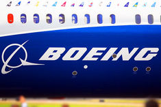 Boeing in scramble to shore up 737 MAX financing