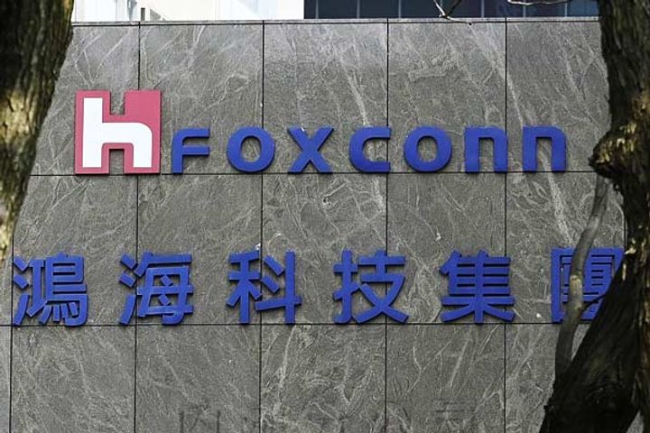 Electronic manufacturer Foxconn to invest $1 billion in India after Apple moves to India