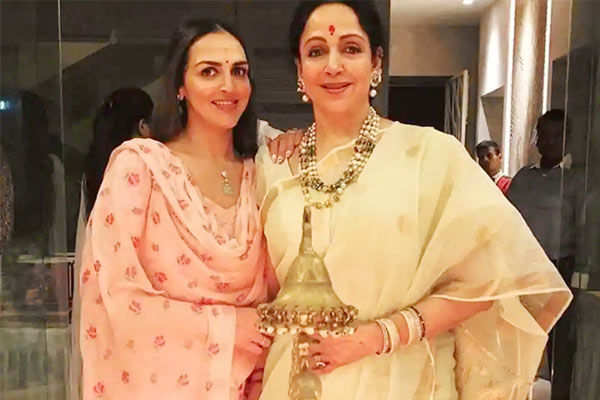 Esha Deol rejects reports claiming Hema Malini was rushed to hospital says she fit and fine