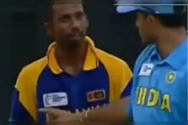 Sourav Ganguly came to Sri Lankan dressing room after his on-field spat with Russel Arnold Kumar San Sourav Ganguly came to Sri Lankan dressing room after his on-field spat with Russel Arnold Kumar San