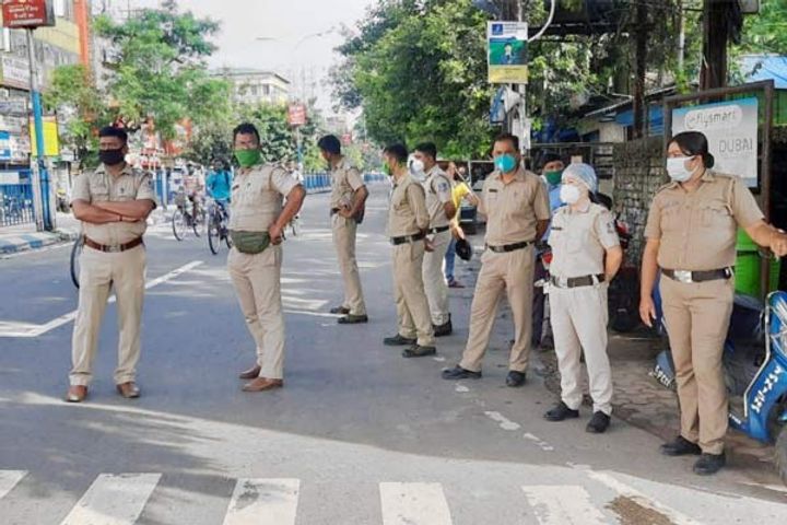 BJP called West Bengal closed protests turned violent buses damaged roads and markets closed