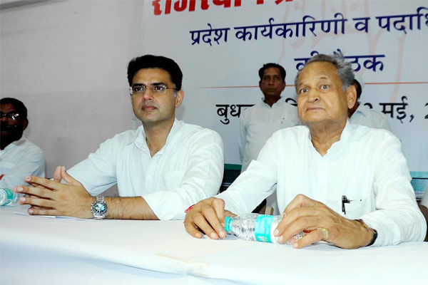 Pilot accuses Ashok Gehlot and his associates of ganging up against him