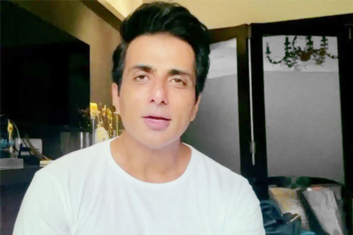 Sonu Sood to pen his experience of helping migrant workers amid pandemic in a book