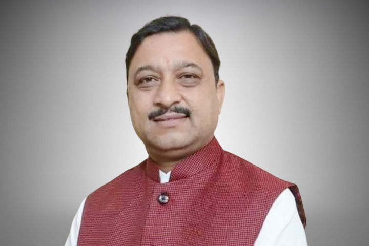 Suresh Kashyap became the President of Himachal Pradesh BJP on the orders of Nadda
