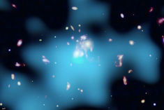 What happens when a giant black hole does not intervene in life of a galaxy cluster