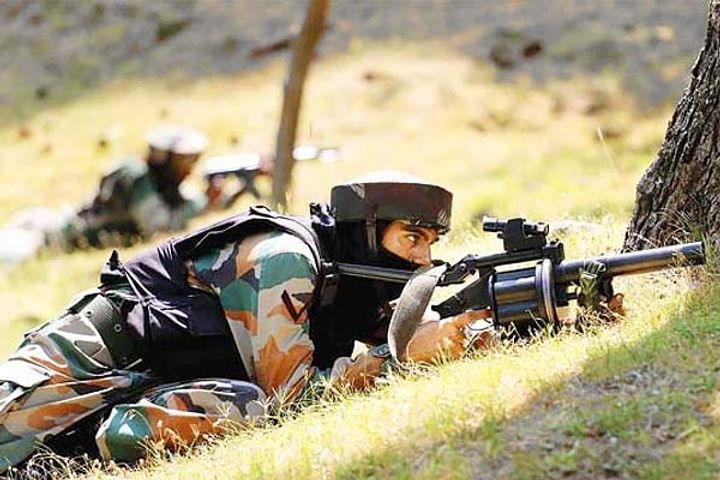 Indian army retaliates about 10 Pakistani soldiers killed  Pakistani posts destroyed