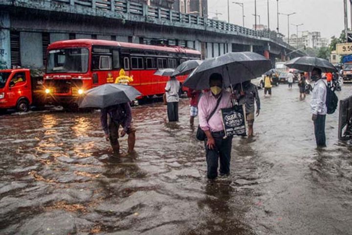Mumbai rains PM Modi assures all possible help to CM Uddhav Thackeray