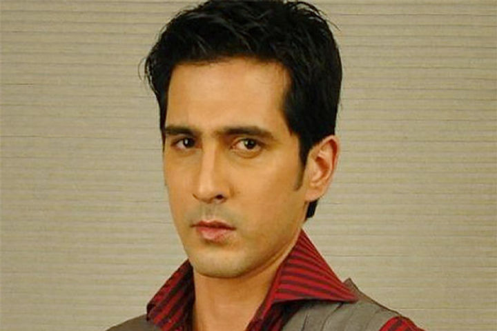 Actor Sameer Sharma commits suicide body found hanging from fan