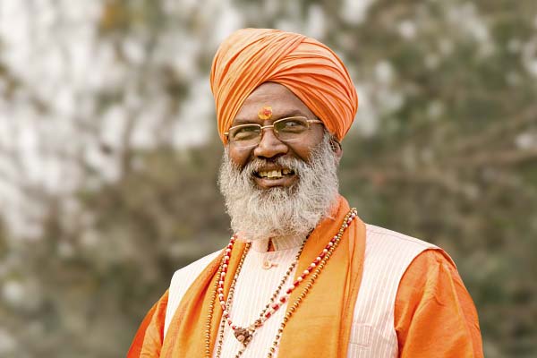 BJP MP Sakshi Maharaj receives death threat from Pakistani number, caller threatens to bomb his resi