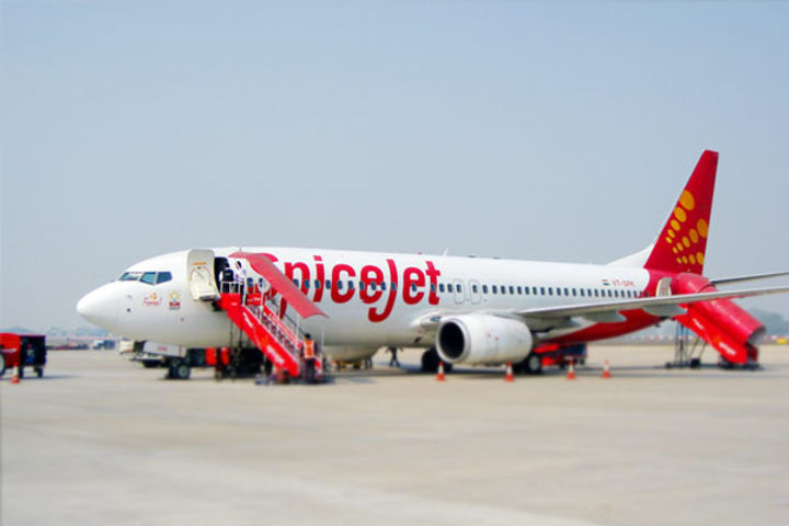 SpiceJet passengers will now get boarding pass over the phone web check-in will be available from Wh