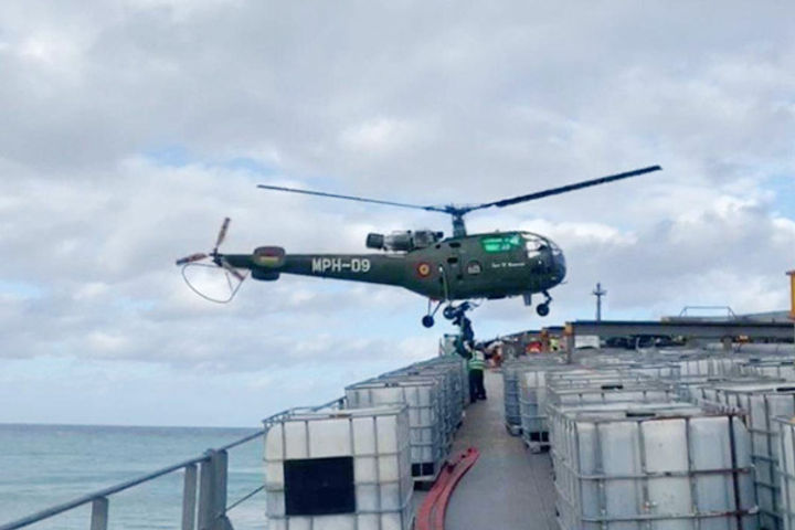 India again helped Mauritius sent helicopters to clean the oil spread in the sea