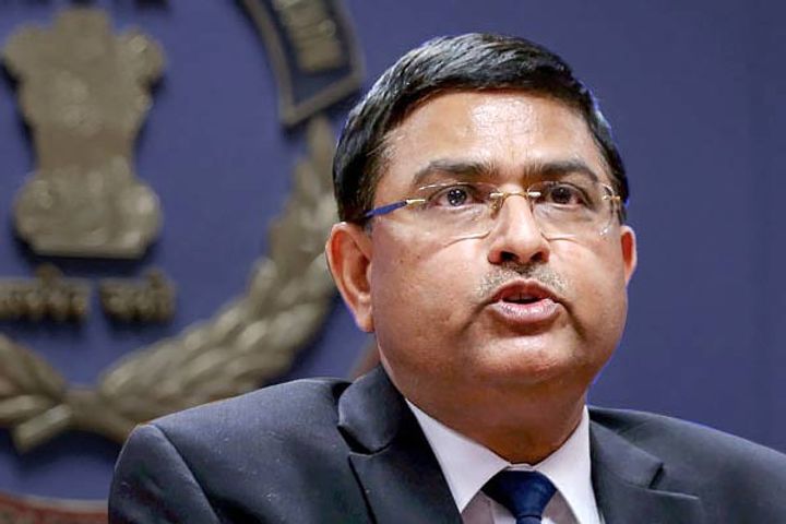 Rakesh Asthana appointed as Chief of Border Security Force Kaumudi also appointed to important post
