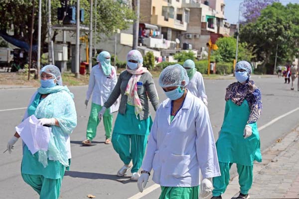 Nearly 3 million infected in the country death toll crosses 54 thousand