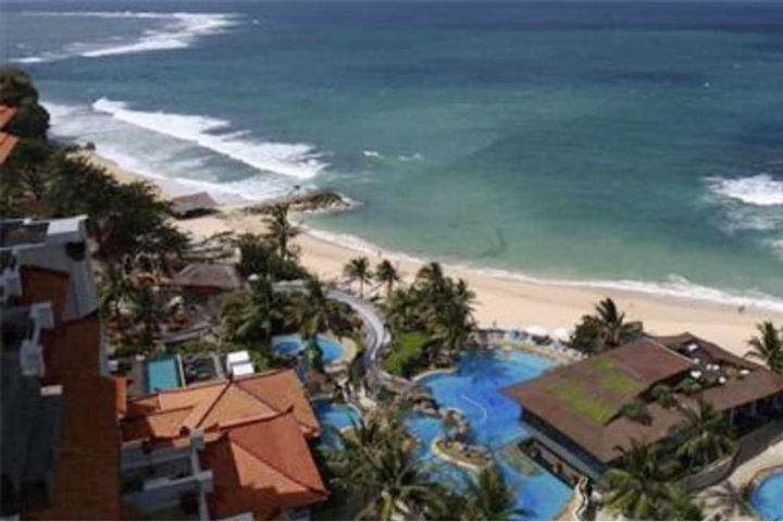 Bali island of Indonesia closed for foreign tourists this year