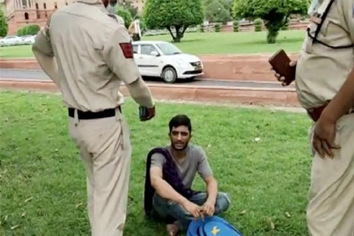 Suspicious person detained near Parliament House with letter written by codeword