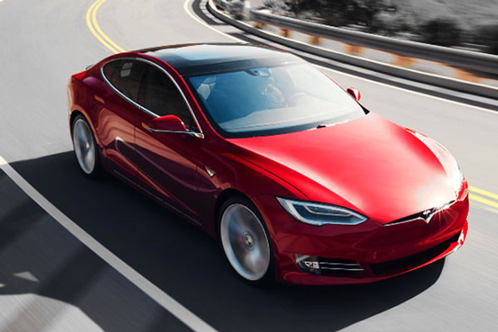 Tesla Tesla