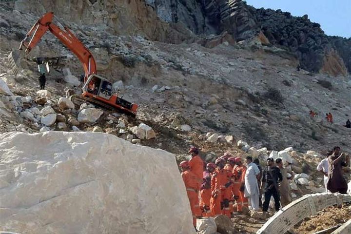 22 killed in Pakistan marble mine collapse