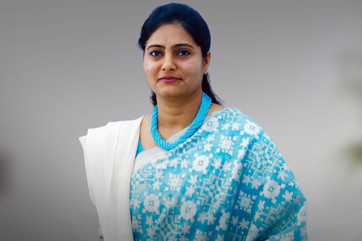 अनुप्रिया पटेल अपना दल (एस) की राष्ट्रीय अध्यक्ष चुनी गईं | Anupriya patel  elected as national president of apna dal s - Shortpedia News App