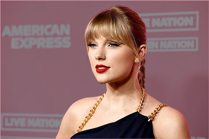 Taylor Swift stalker  sentenced to 30 months in prison