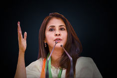 Kangana Ranaut Slams by Urmila Matondkar