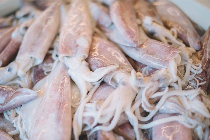 Covid19 on imported squid packaging