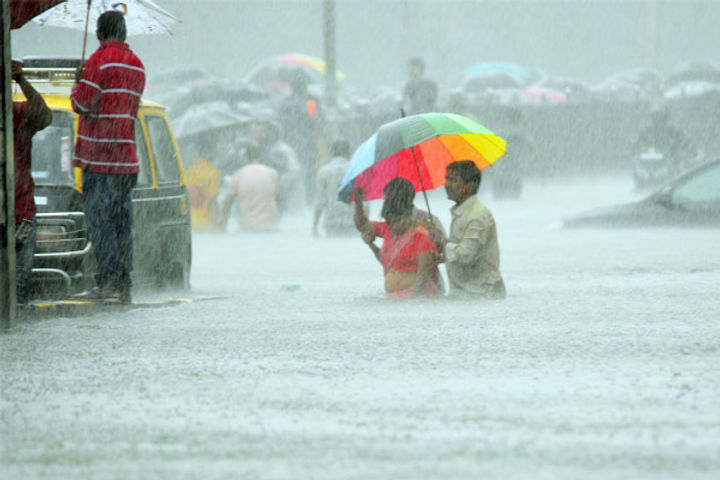 heavy rain in 20 states of India