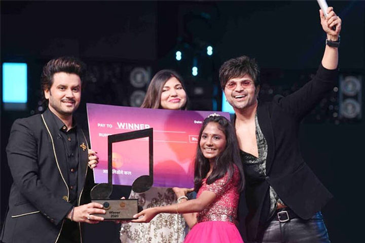 Aryananda Babu wins the eighth season of Saregamapa Little Champs
