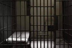 2000 prisoners escape from prison after mob attack in Nigeria