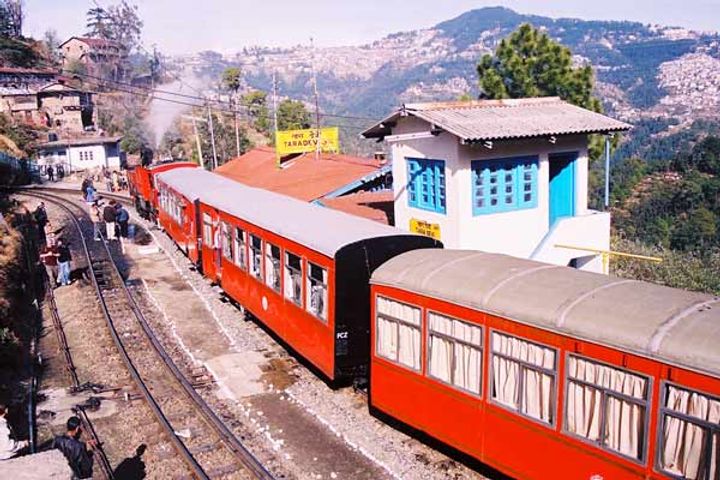 After 7 months toy train will run on Kalka Shimla track from today