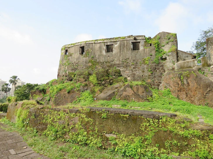 The Rising Fort
