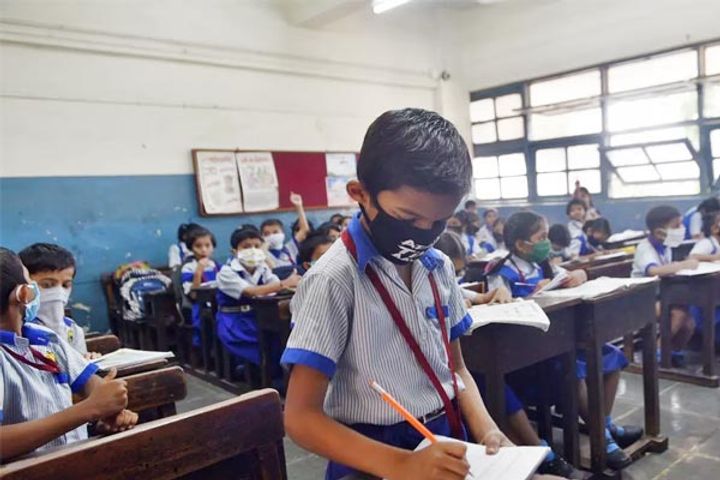 Odisha to shut 8000 schools 